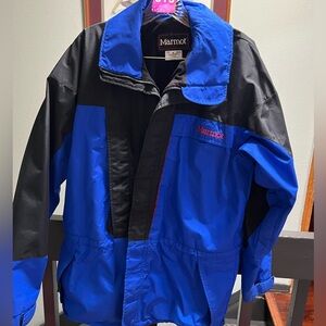 Marmot Vibrant Blue and Deep Black Jacket#015